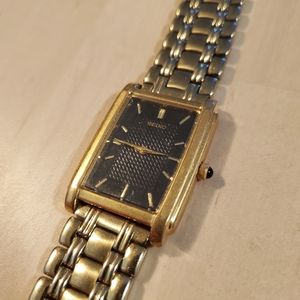 Seiko Watch V701-5E49